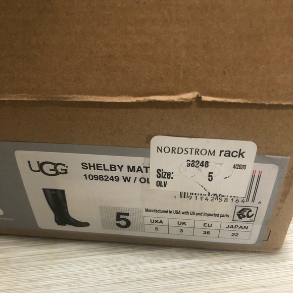 UGG Shelby Rainboots in Matte Olive - Picture 13 of 13